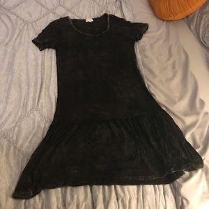TOBI Tee Shirt Dress - SIZE MEDIUM - Barely Worn